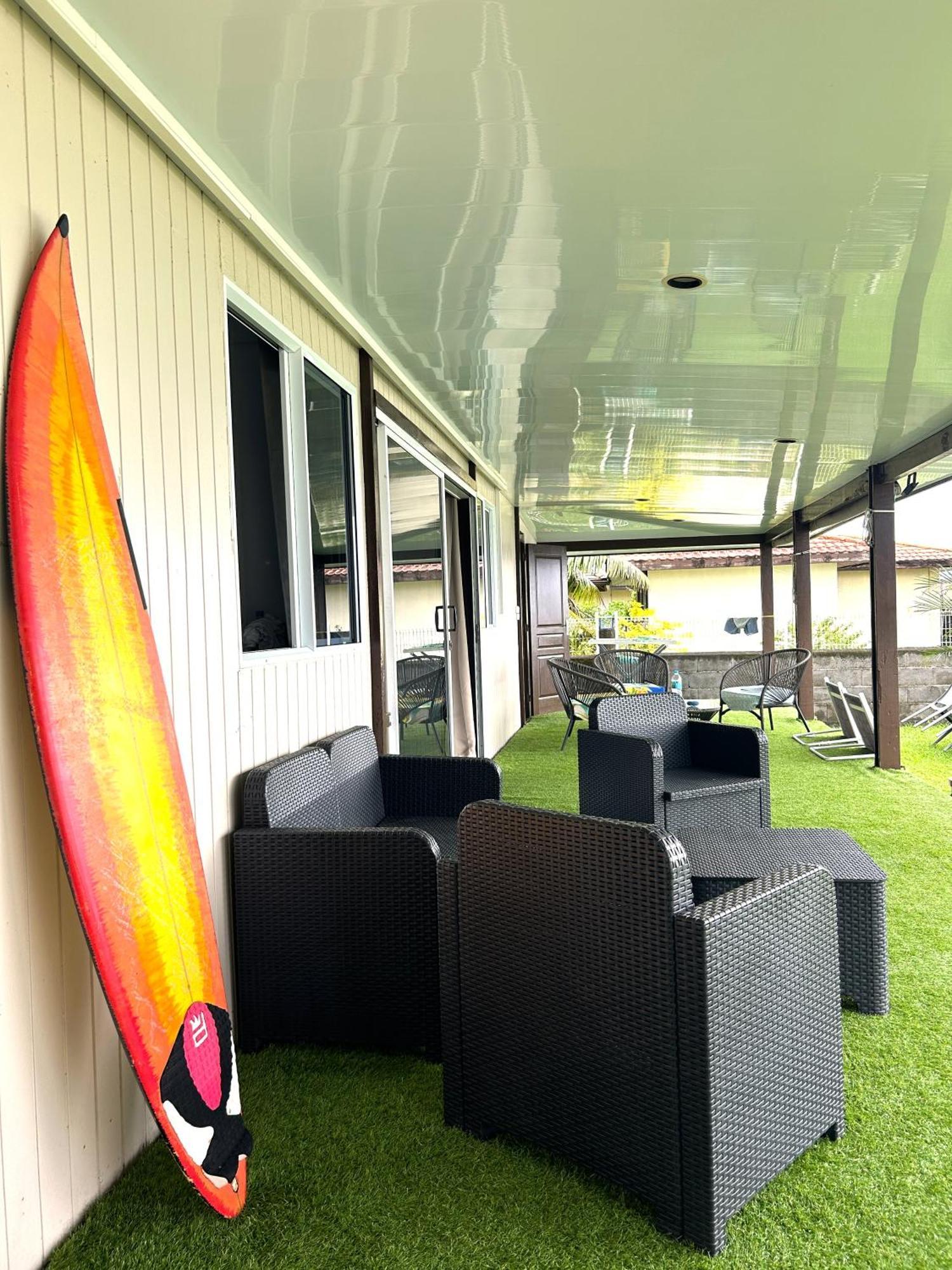 Hava'E Lodge Teahupoo Eksteriør billede